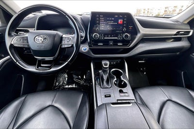 2020 Toyota Highlander Hybrid XLE