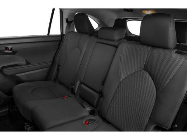 2022 Toyota Highlander Base