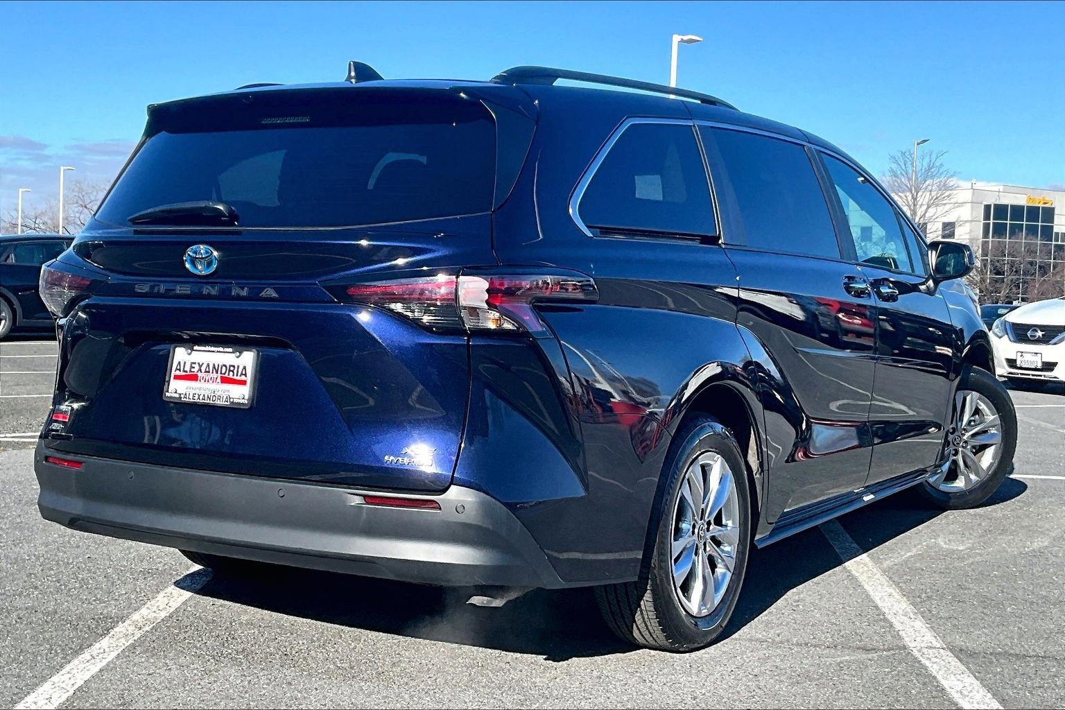 2024 Toyota Sienna XLE
