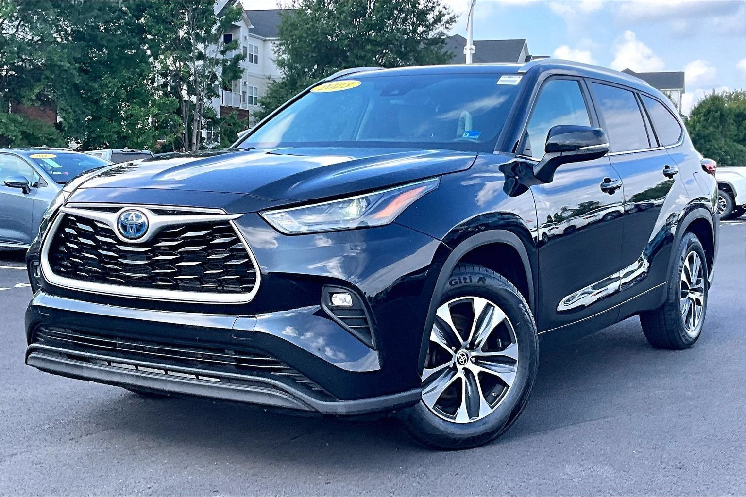 2023 Toyota Highlander Hybrid XLE