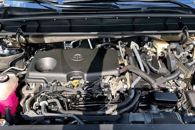 2023 Toyota Highlander Hybrid XLE