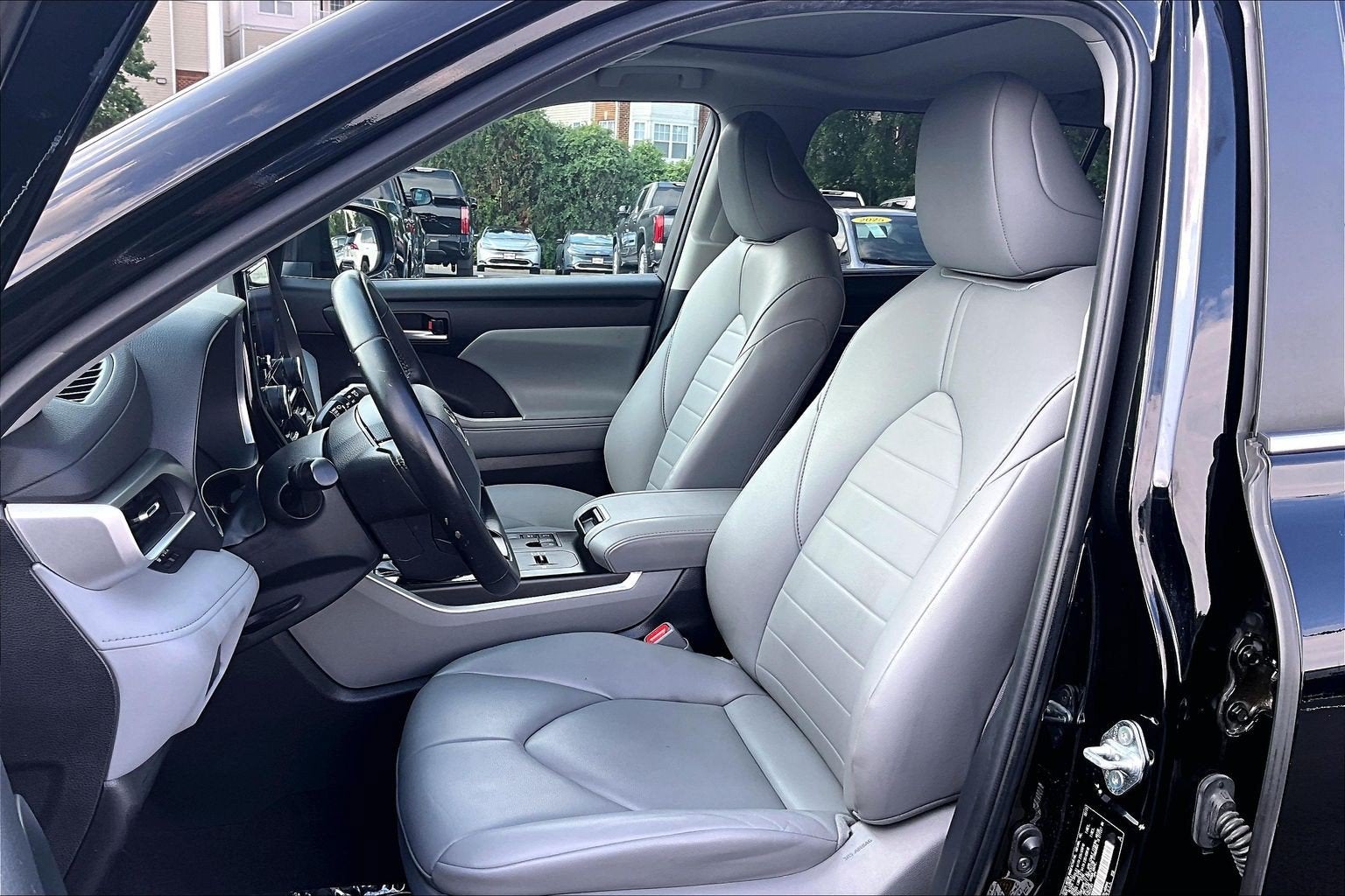 2023 Toyota Highlander Hybrid XLE