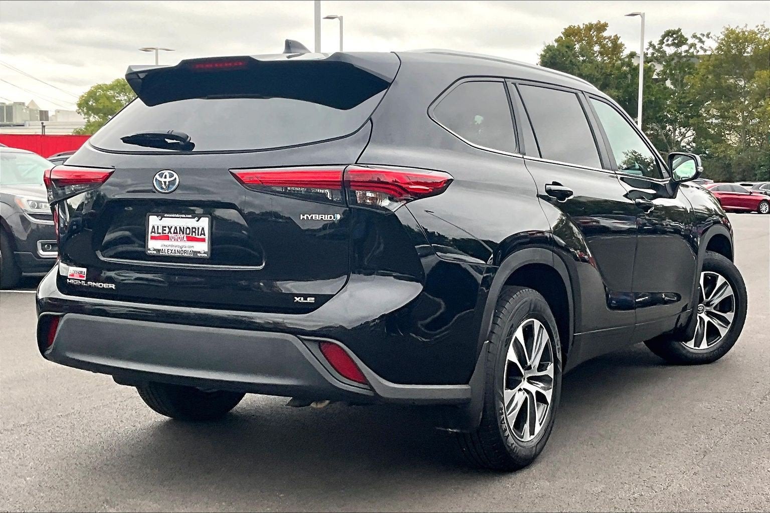 2023 Toyota Highlander Hybrid XLE