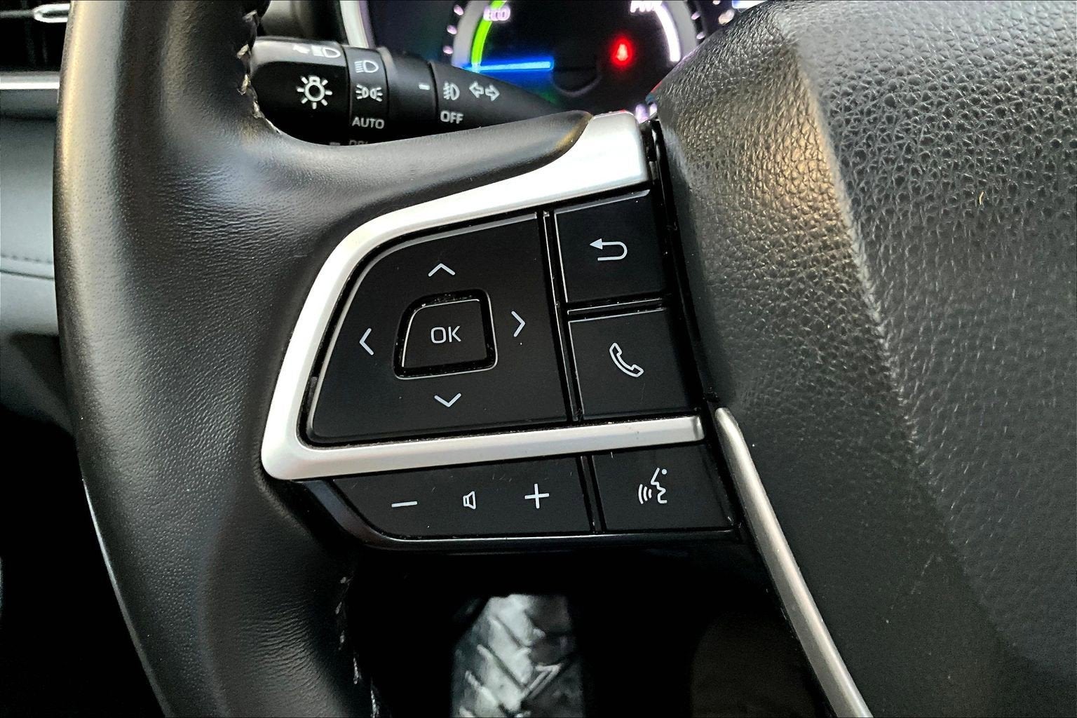 2023 Toyota Highlander Hybrid XLE