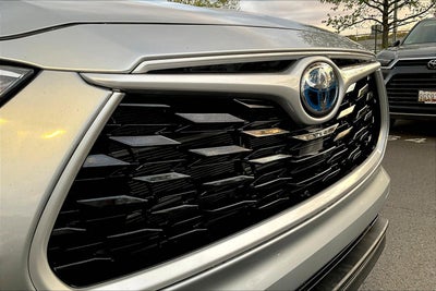 2023 Toyota Highlander Hybrid XLE