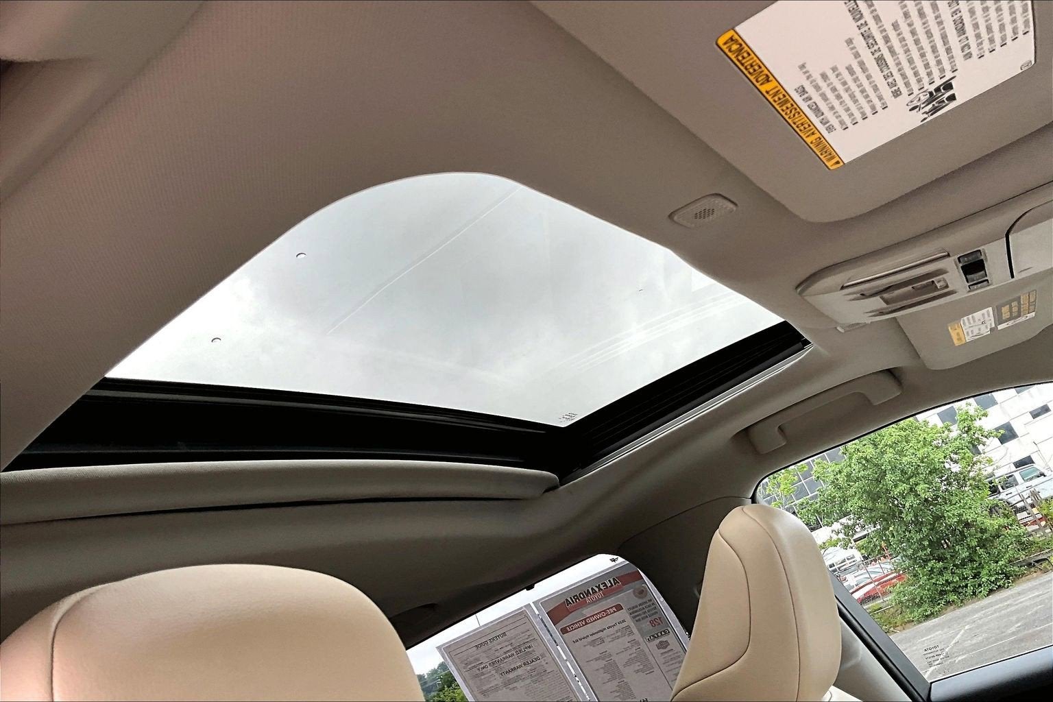 2024 Toyota Highlander Hybrid XLE