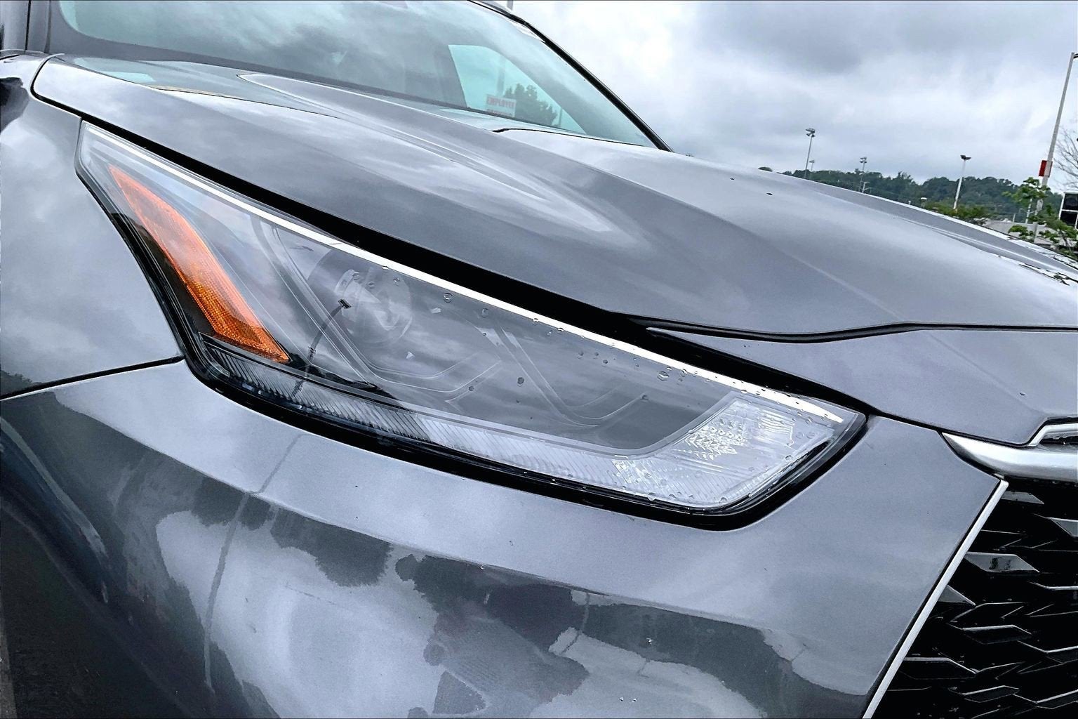 2024 Toyota Highlander Hybrid XLE