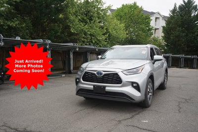 2024 Toyota Highlander Hybrid XLE