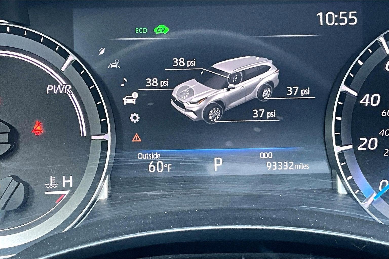 2023 Toyota Highlander Hybrid XLE