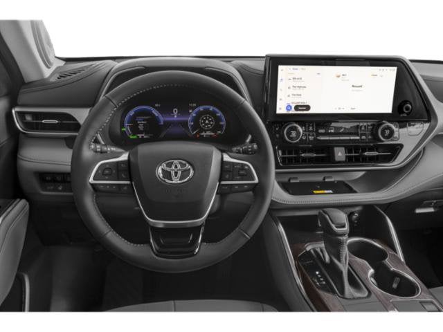 2023 Toyota Highlander Base