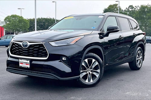 2024 Toyota Highlander Hybrid XLE