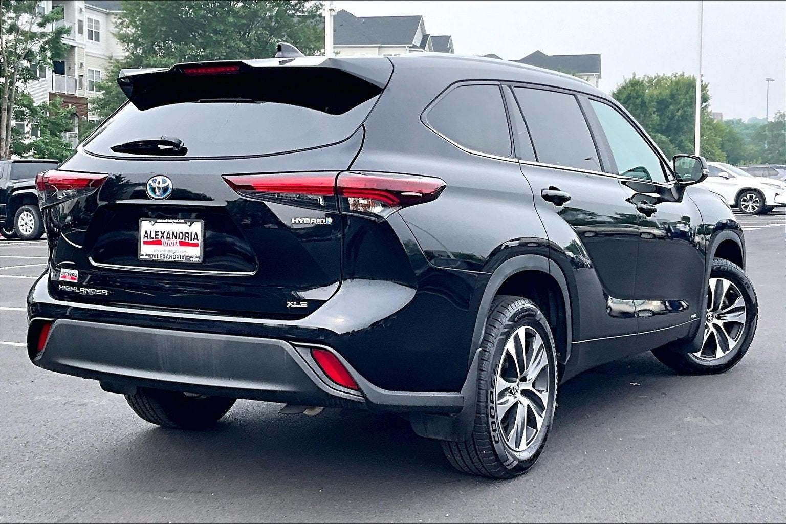2024 Toyota Highlander Hybrid XLE