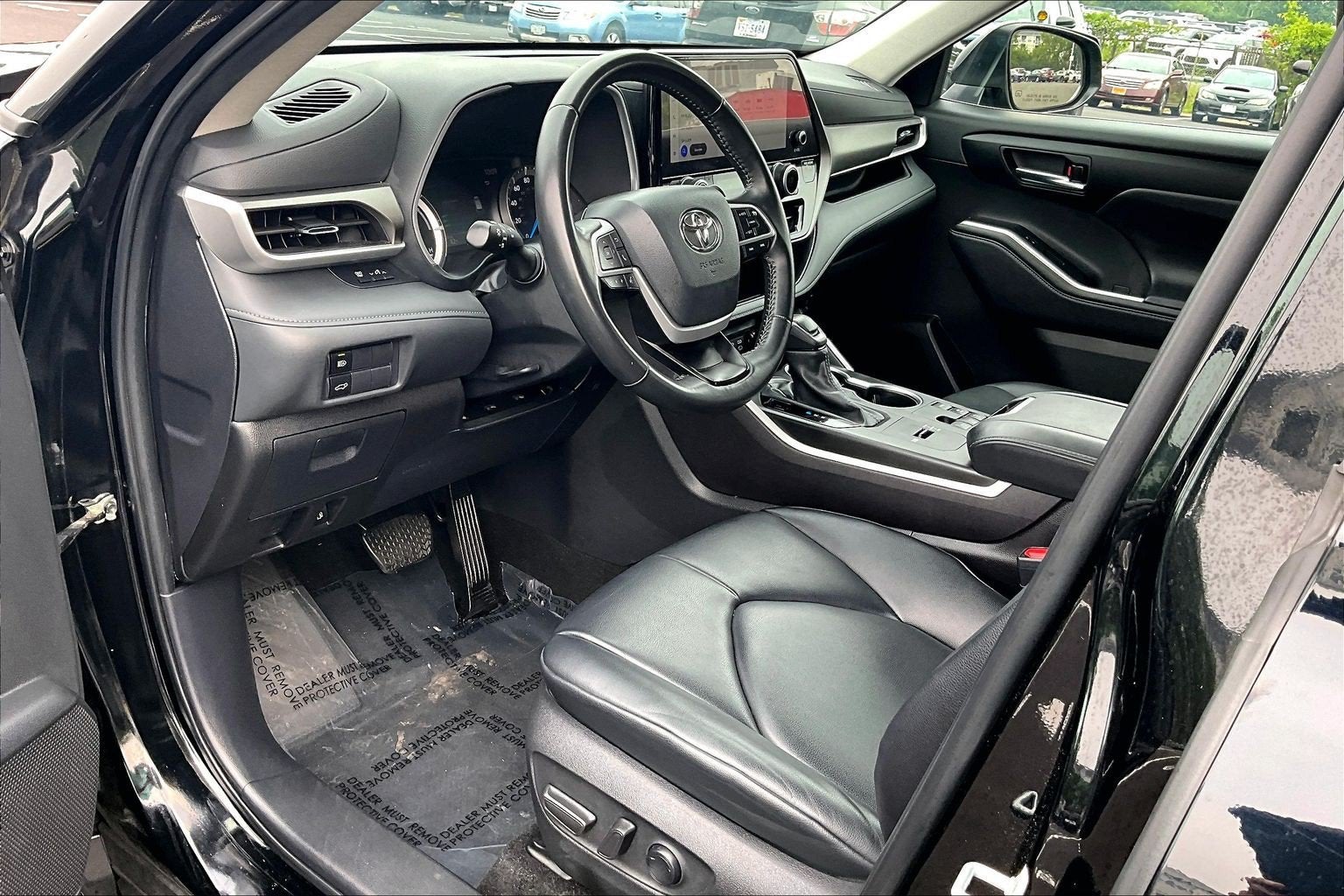 2024 Toyota Highlander Hybrid XLE