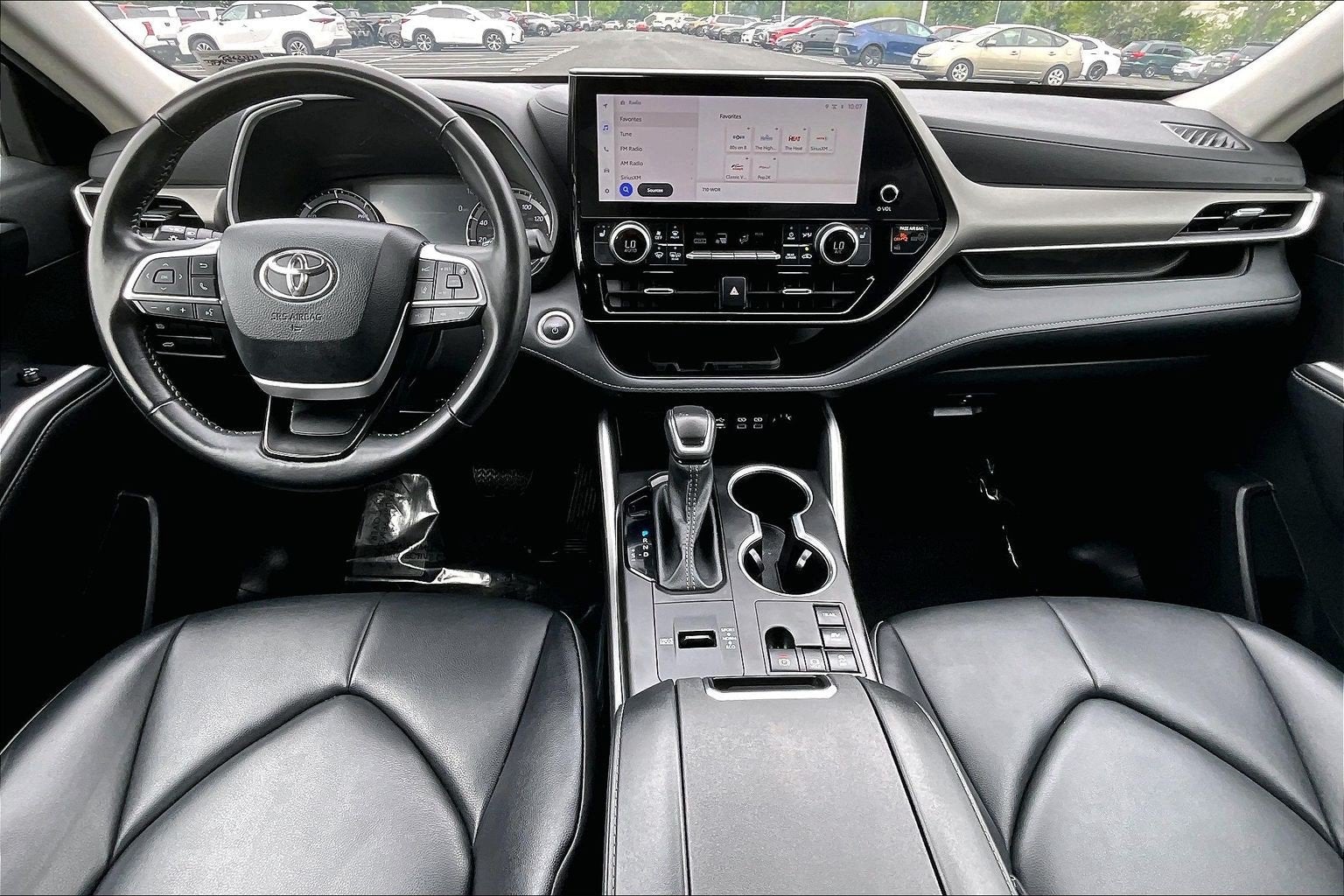 2024 Toyota Highlander Hybrid XLE