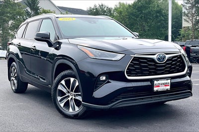 2024 Toyota Highlander Hybrid XLE