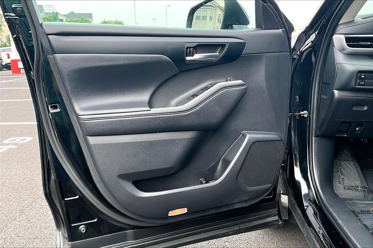2024 Toyota Highlander Hybrid XLE