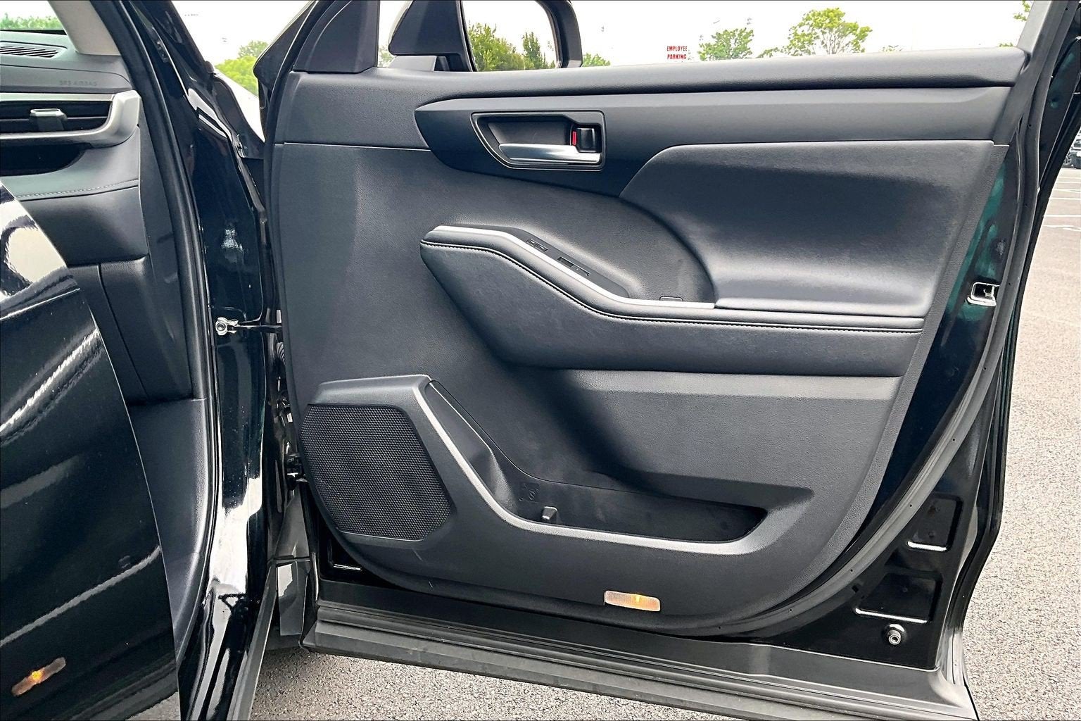 2024 Toyota Highlander Hybrid XLE