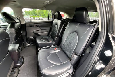 2024 Toyota Highlander Hybrid XLE