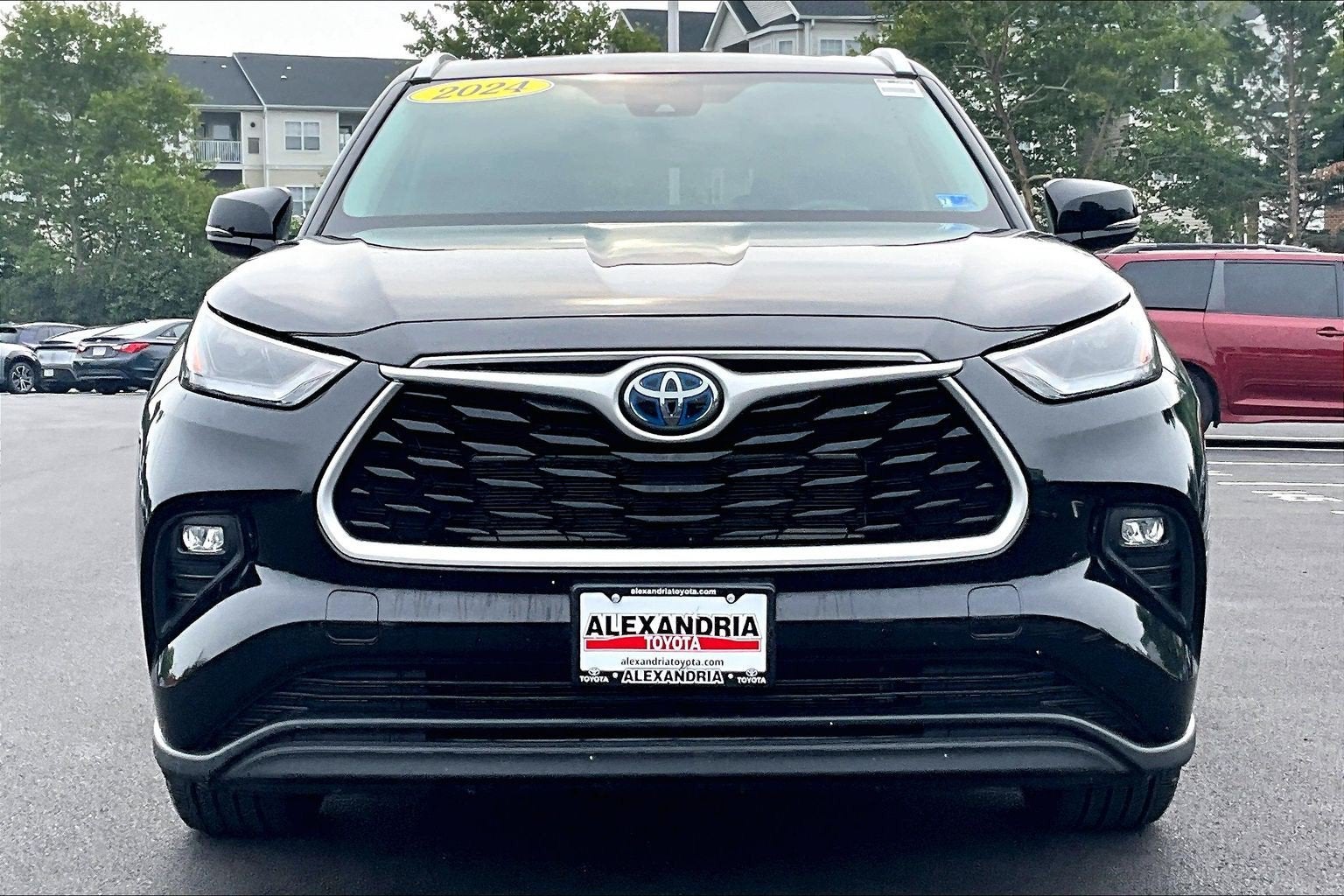 2024 Toyota Highlander Hybrid XLE