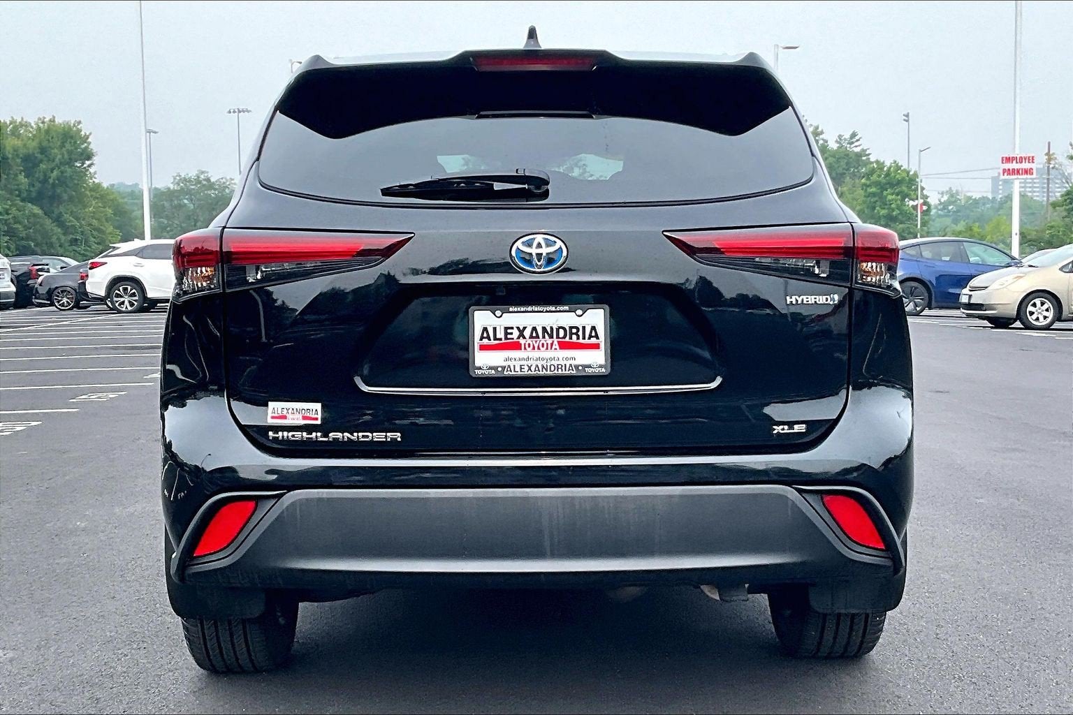 2024 Toyota Highlander Hybrid XLE
