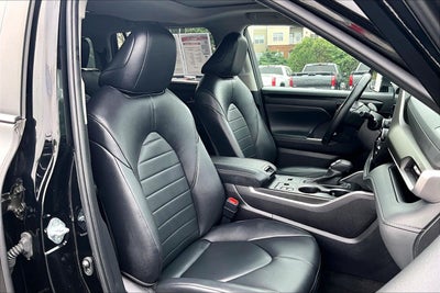 2024 Toyota Highlander Hybrid XLE