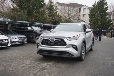 2023 Toyota Highlander Hybrid XLE