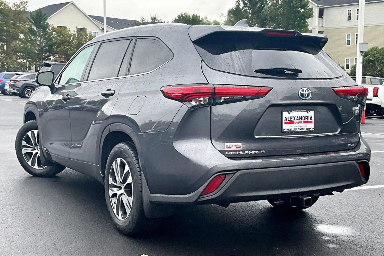 2023 Toyota Highlander Hybrid XLE