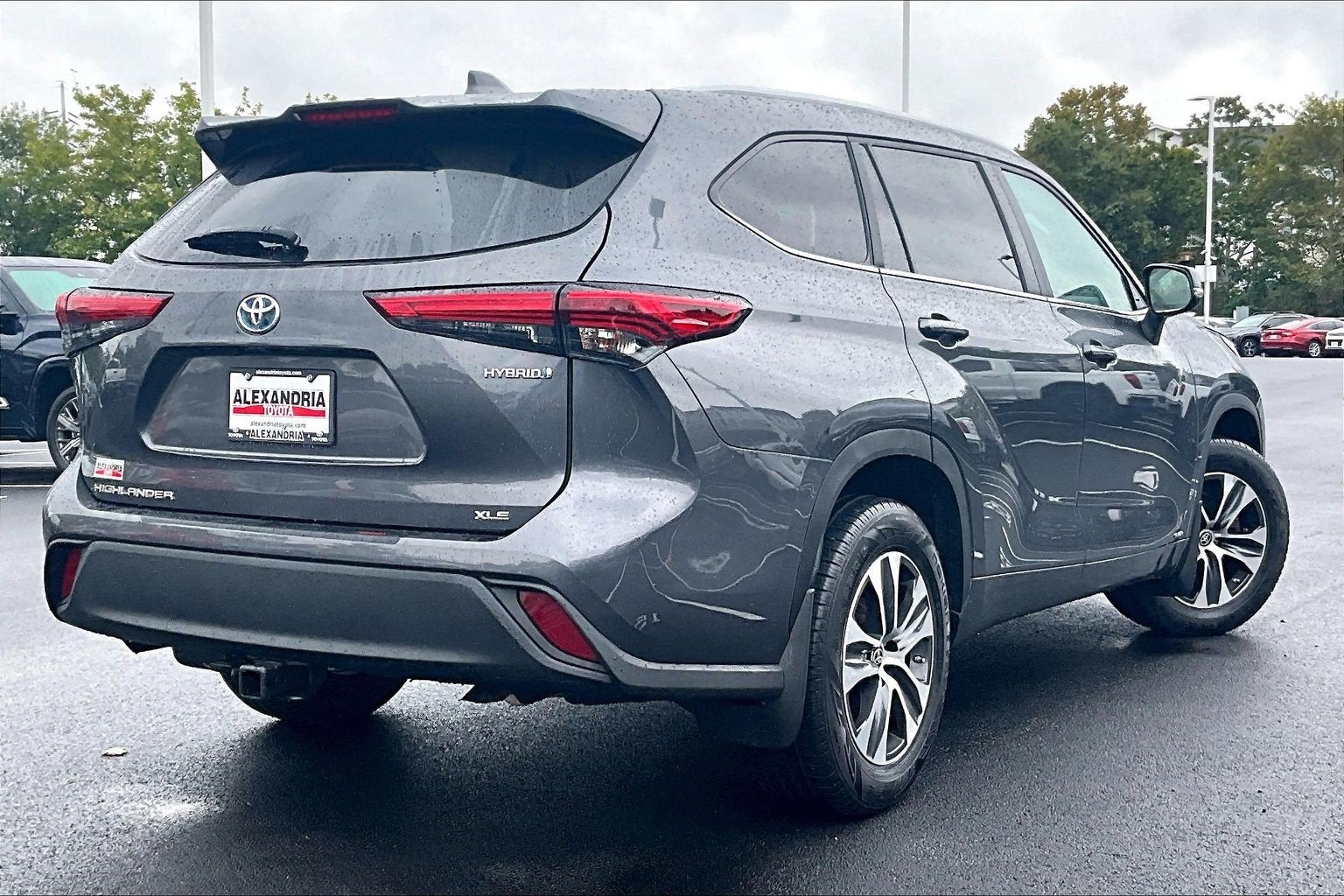 2023 Toyota Highlander Hybrid XLE