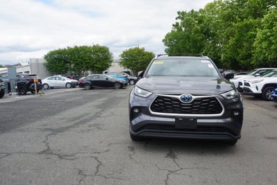 2023 Toyota Highlander Hybrid XLE