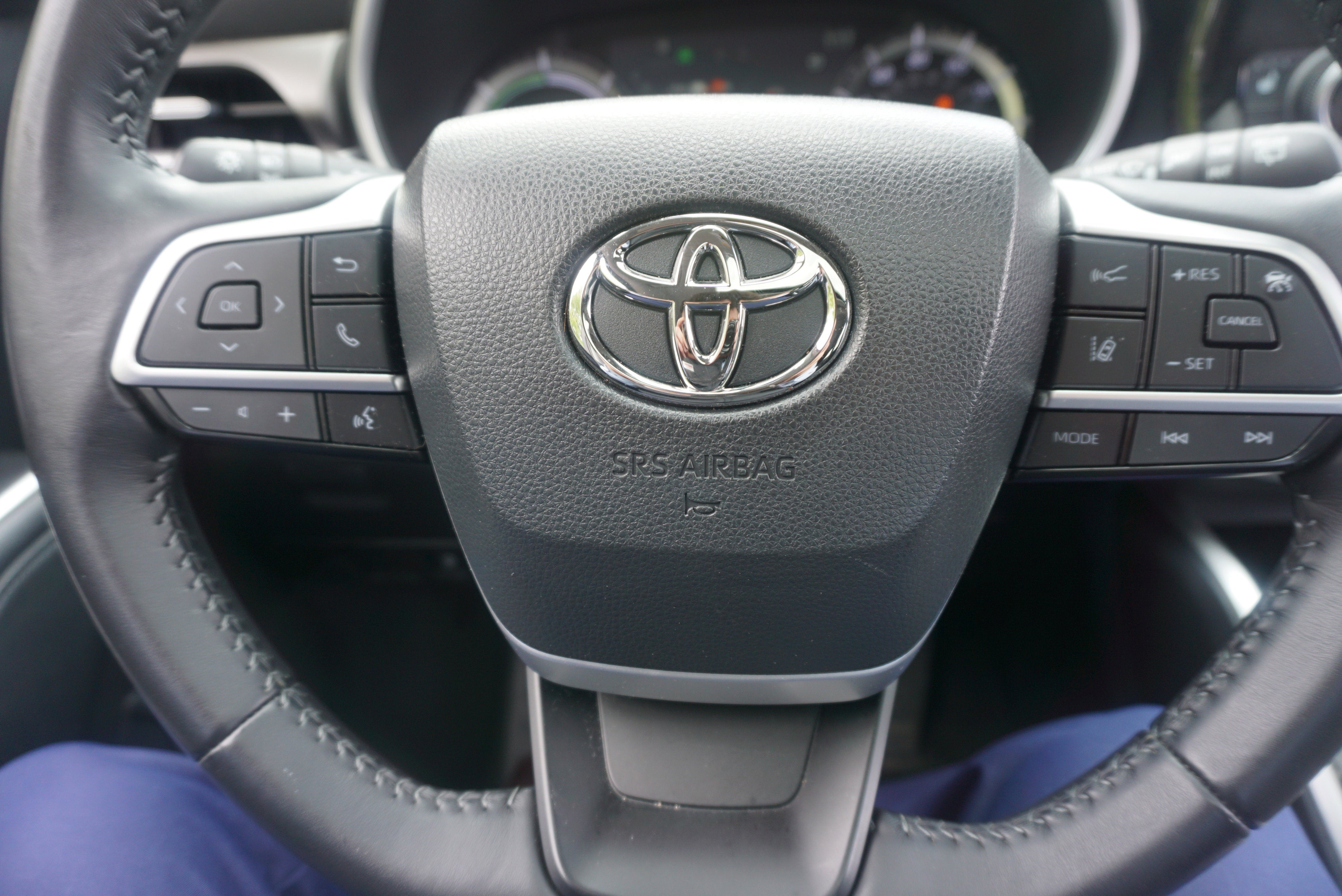 2023 Toyota Highlander Hybrid XLE