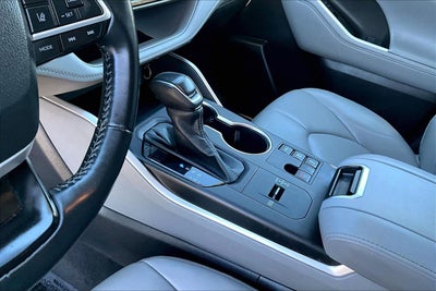 2023 Toyota Highlander Hybrid XLE