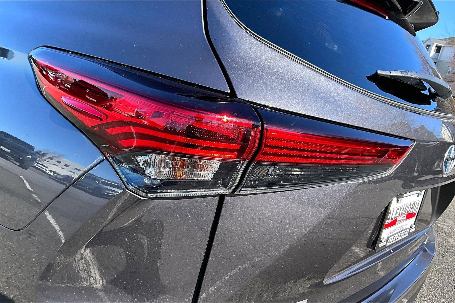 2023 Toyota Highlander Hybrid XLE