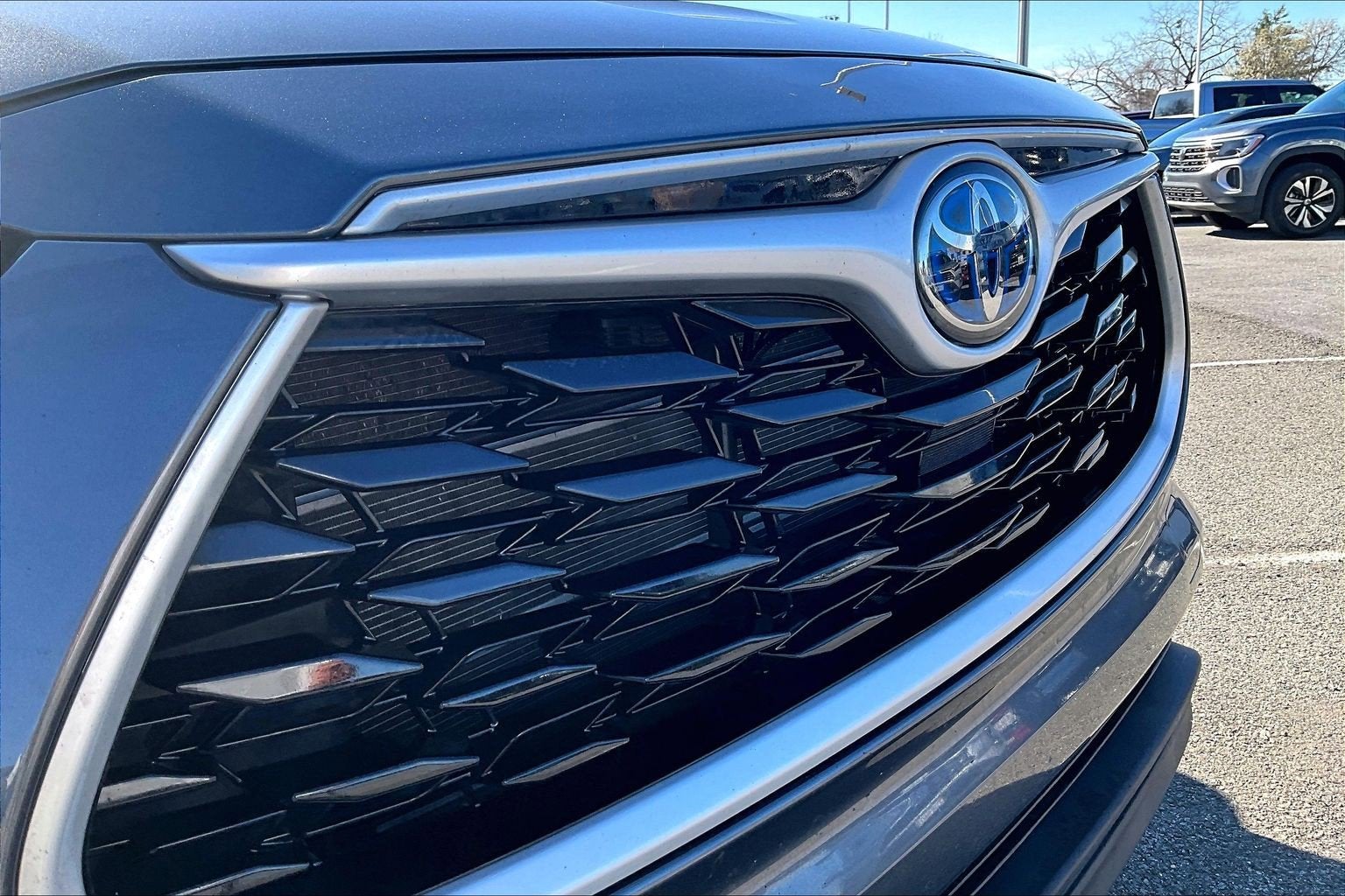 2023 Toyota Highlander Hybrid XLE