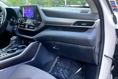 2023 Toyota Highlander Base