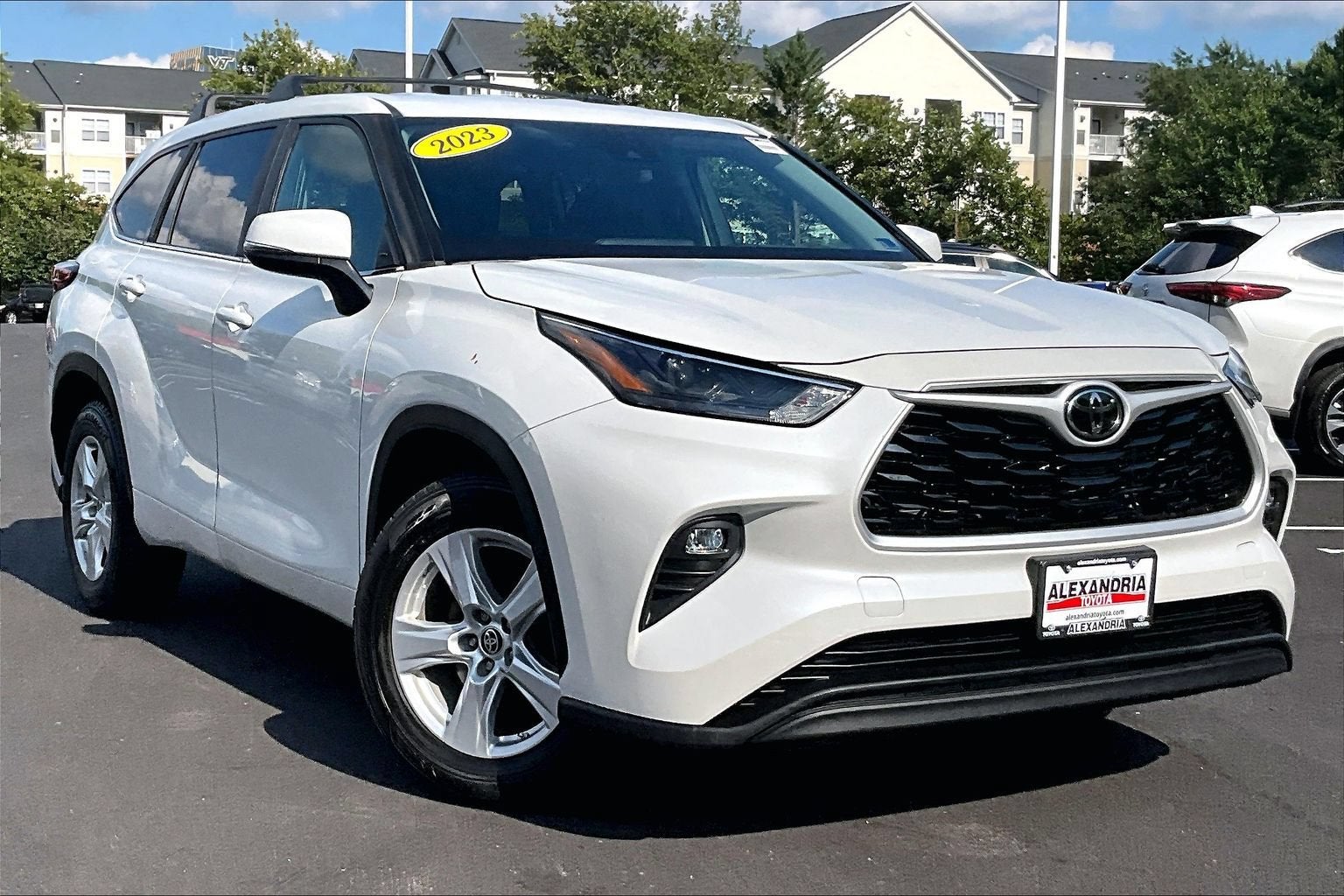 2023 Toyota Highlander Base