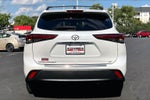 2023 Toyota Highlander Base