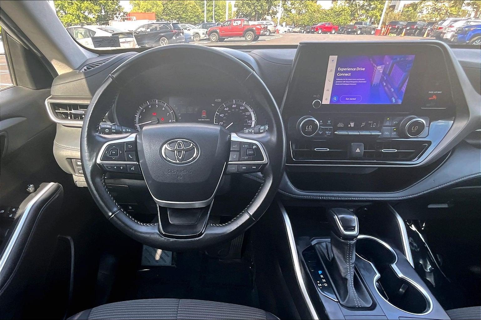 2023 Toyota Highlander Base