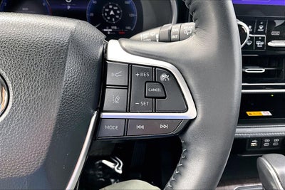 2023 Toyota Highlander Platinum