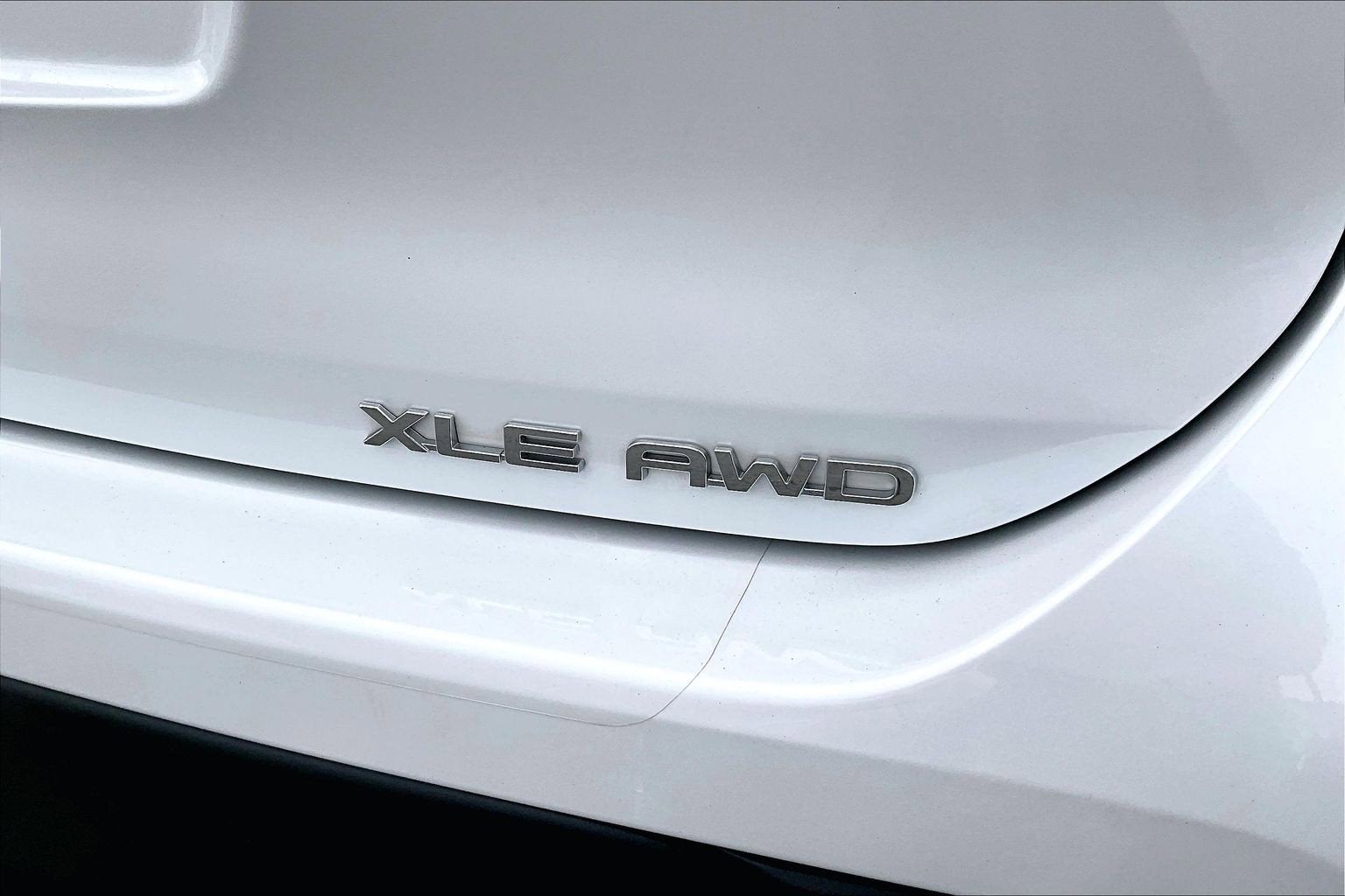 2023 Toyota Highlander Base