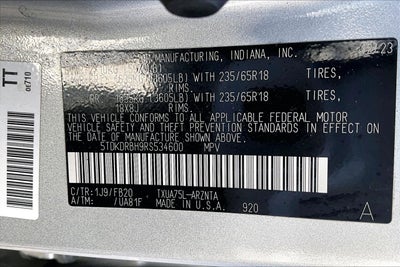 2024 Toyota Highlander LE