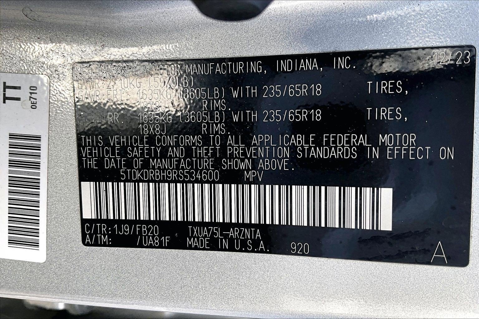 2024 Toyota Highlander LE