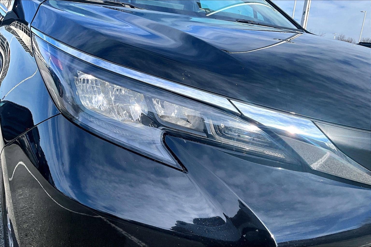 2025 Toyota Sienna LE