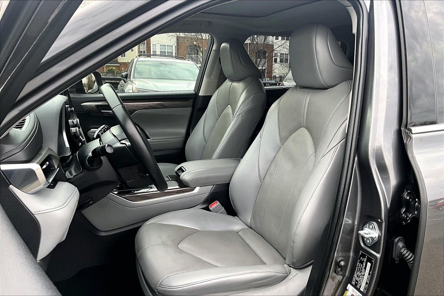 2023 Toyota Highlander Hybrid Limited