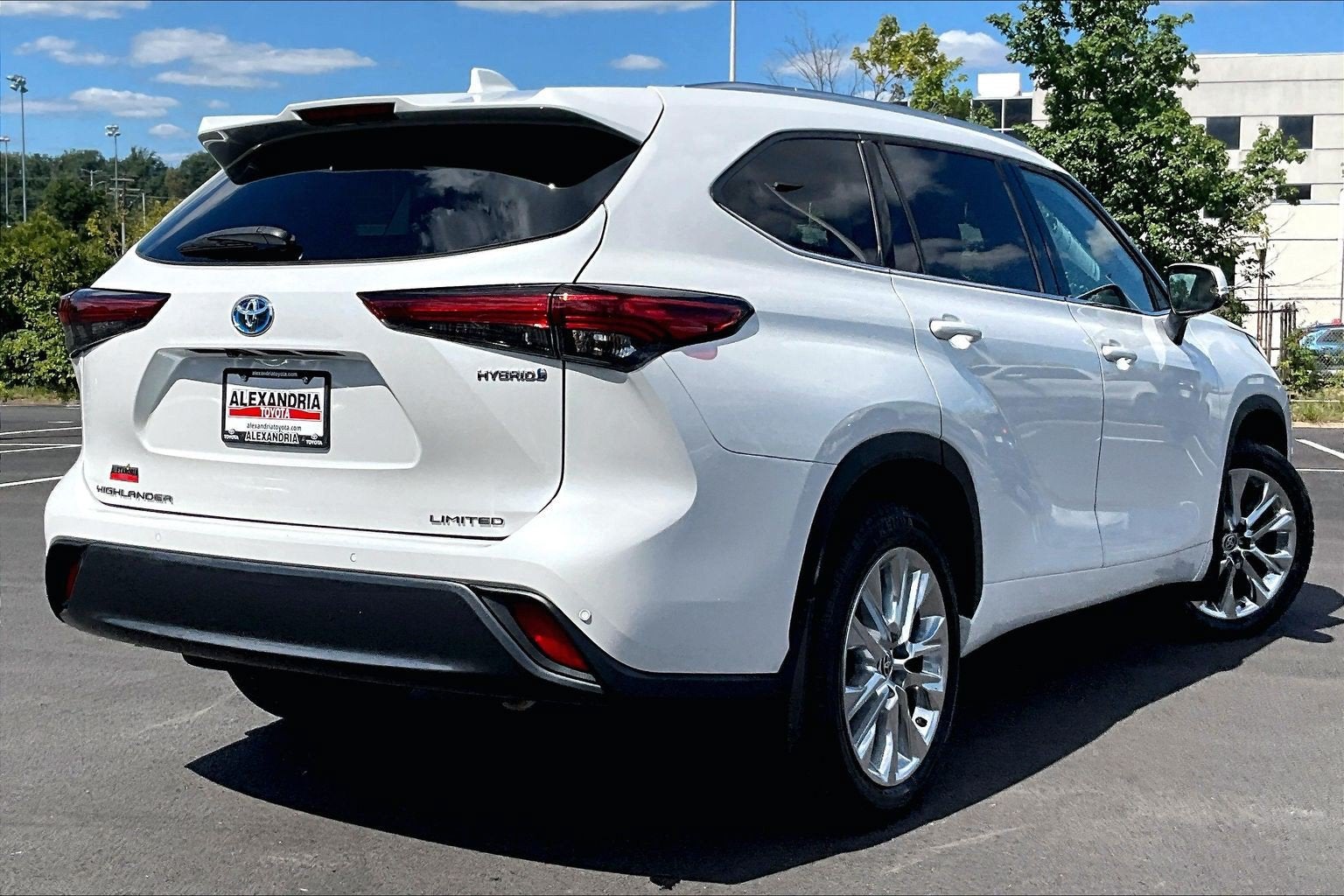 2023 Toyota Highlander Hybrid Limited