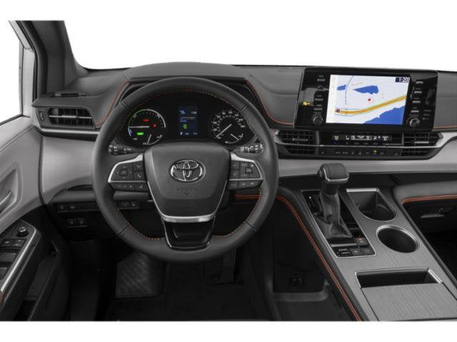 2022 Toyota Sienna XSE