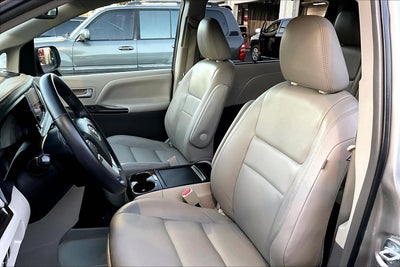 2016 Toyota Sienna XLE Premium
