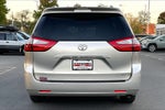 2016 Toyota Sienna XLE Premium