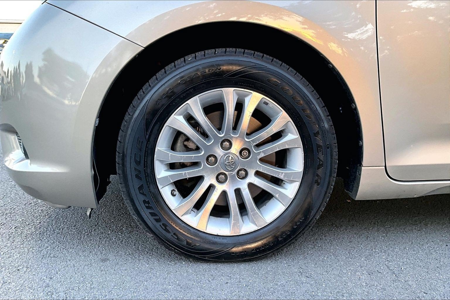 2016 Toyota Sienna XLE Premium