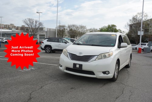 2015 Toyota Sienna XLE