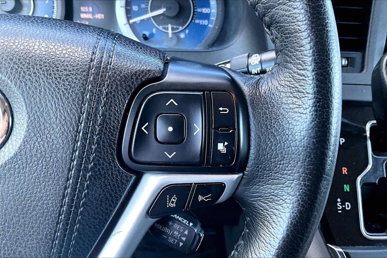 2018 Toyota Sienna XLE
